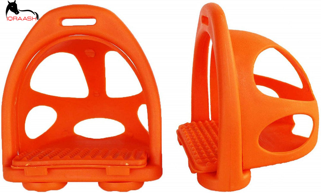 Plastic stirrups with cage 